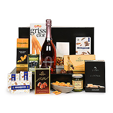 Make a statement of elegance with this prestigious alcohol-free sparkling wine and gourmet gift hamper. Non-Alcoholic Bottega Zero Rosé retains the festive traditions of lively sparkling wine with none of the alcohol content. This pink bubbly wine is excellent to enjoy as an apertif with our impressive collection of European fine foods.