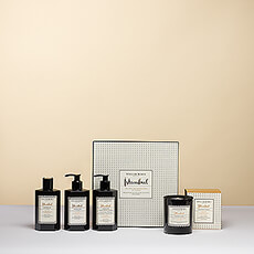 Atelier Rebul Istanbul Bath Gift Set with Candle