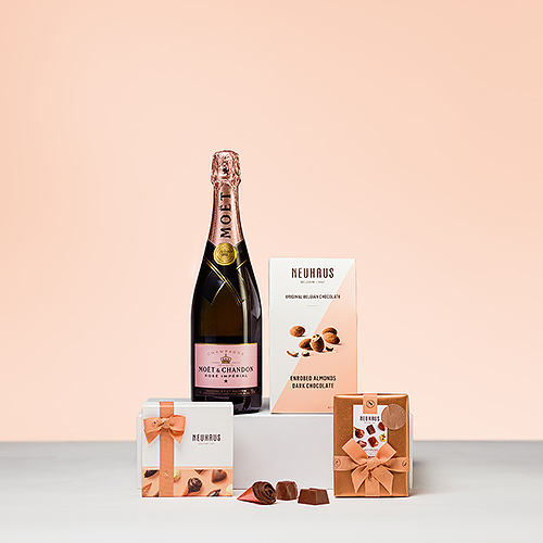 Moët & Chandon Rosé Champagne & Neuhaus Chocolates