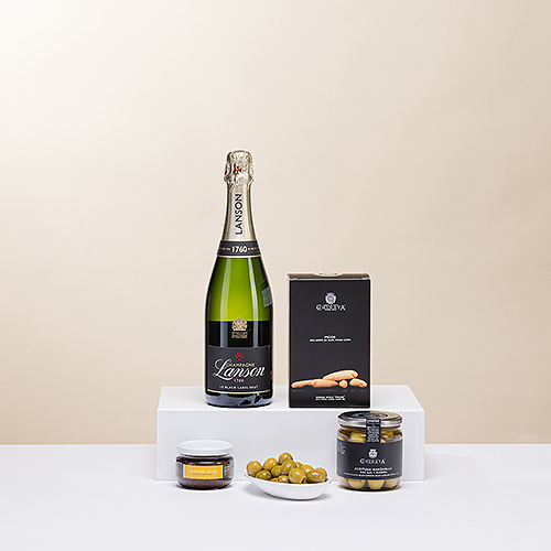 Champagne Lanson and Snacks